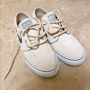 Nike Light Tan Canvas Sneakers